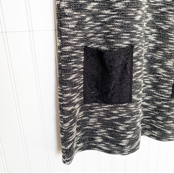 Postmark Black Heathered Tunic With Lace Detail - Picture 5 of 7